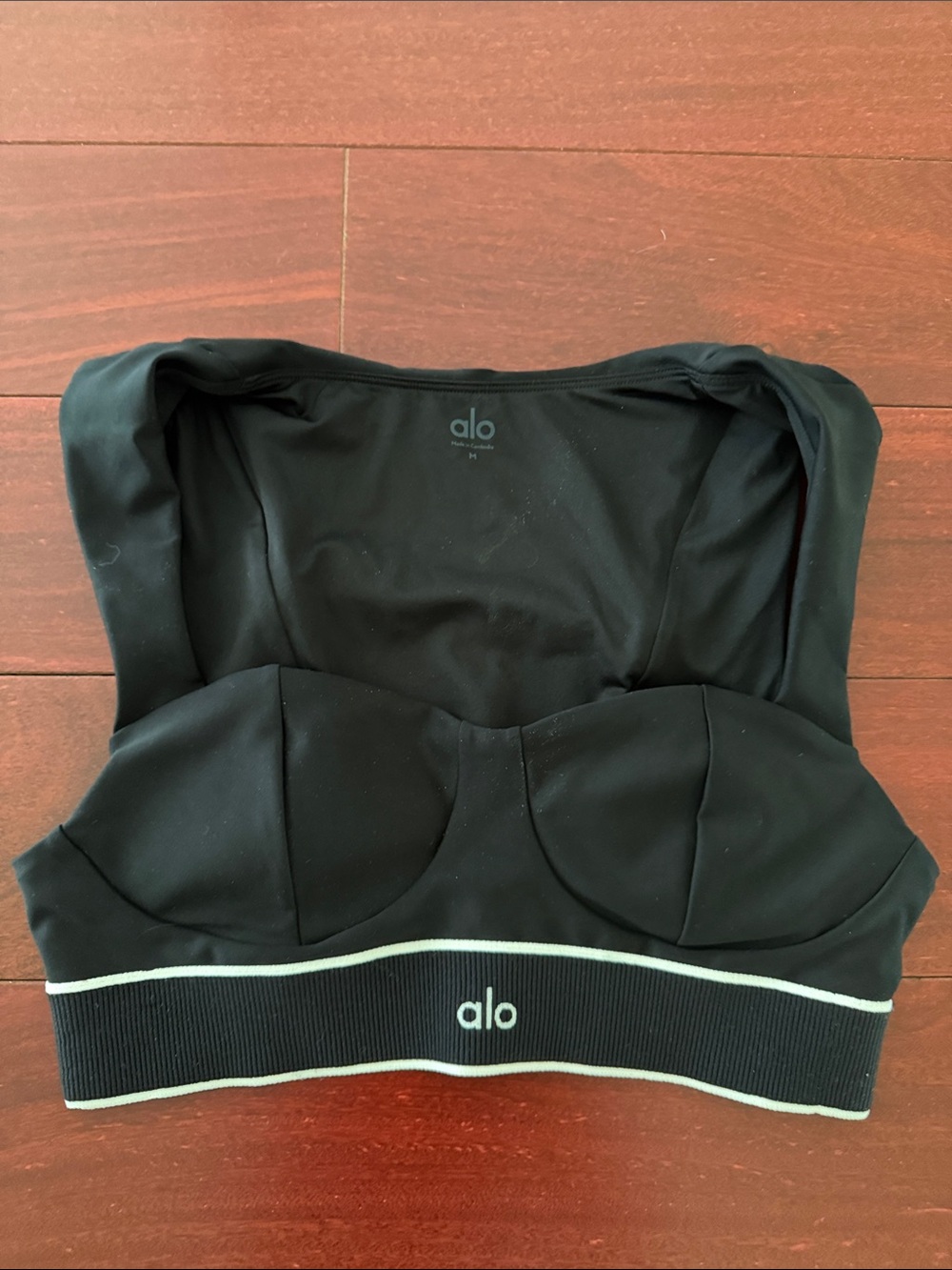 ALO Yoga Black Sports Bra with Contrast Trim